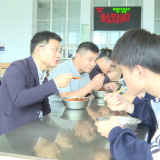 筑牢安全“生命线”，护好学子“盘中餐”