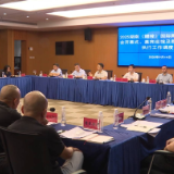 阳建就瓷博会专题召会，调度开幕式、嘉宾巡馆、群星焰火晚会执行工作