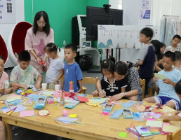 【新时代文明实践在醴陵】 市图书馆举行“感恩教师节，巧手谢师恩”活动