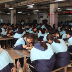 【两会·马上就干】落实两会精神 筑牢“舌尖防线”，我市两校入选首批省校园食品安全标准化食堂