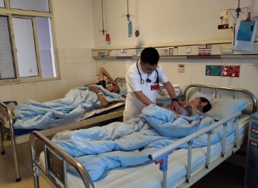 【健康与生活】 感染性腹泻高温天气高发 医师提醒严防病从口入