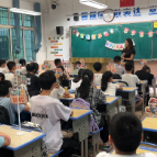 秋雨启新程！我市中小学生迎来新学期开学