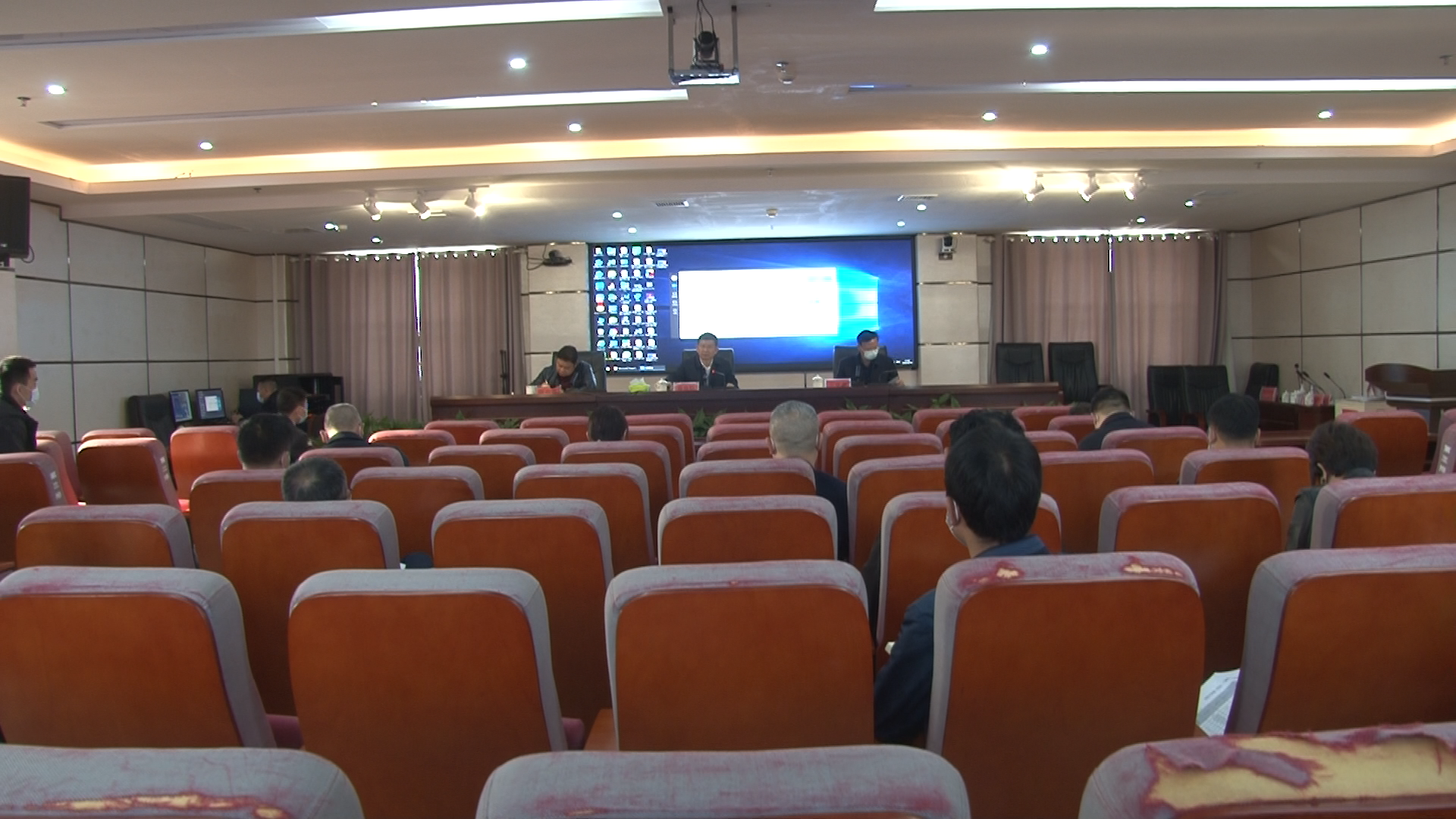 疫情防控电视电话会.Bmp