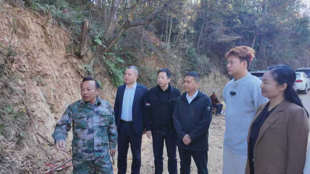 dedfc6a4f814f961d40d996612388684.jpg dedfc6a4f814f961d40d996612388684.jpg