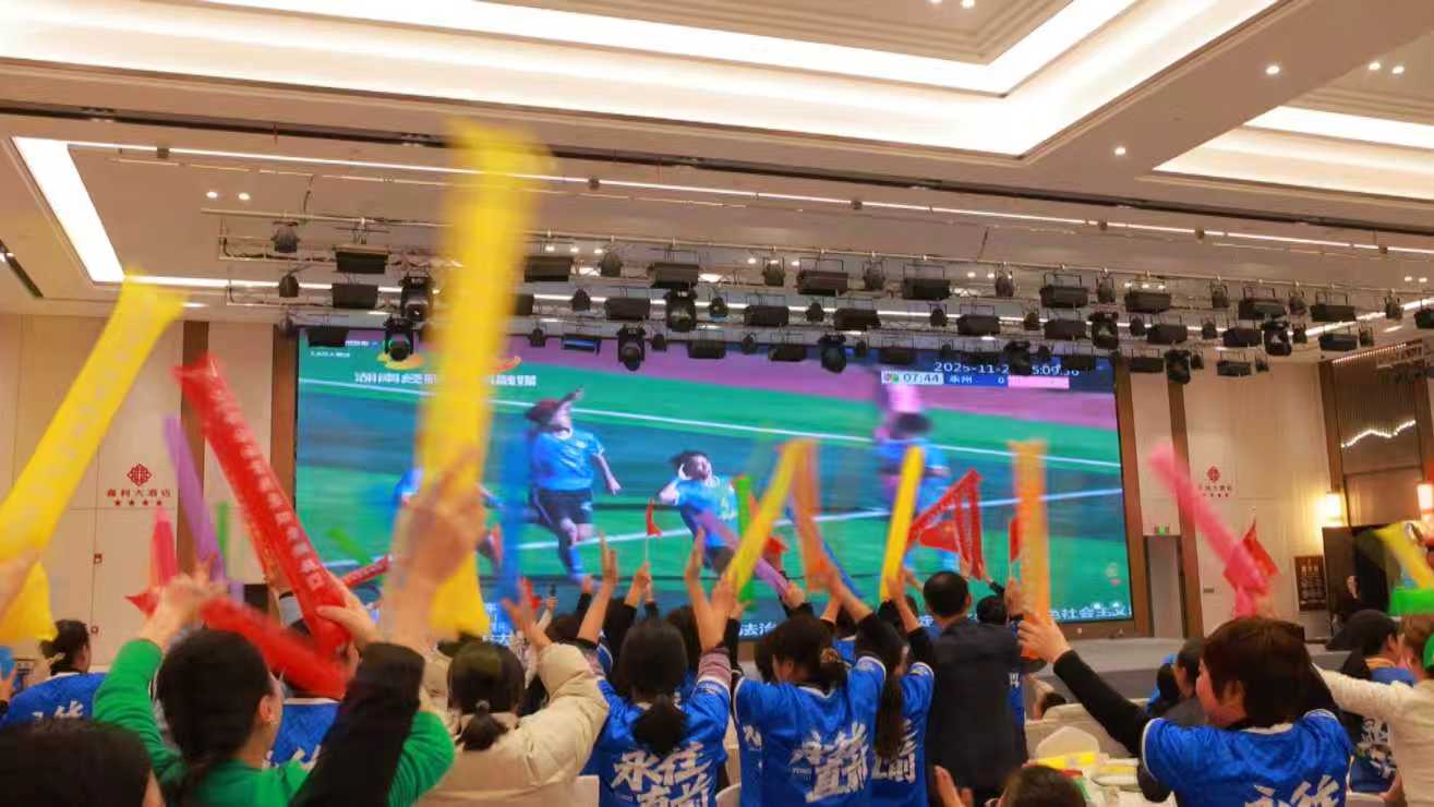 a15e013a174435f79eed9640ff606d92.jpg a15e013a174435f79eed9640ff606d92.jpg