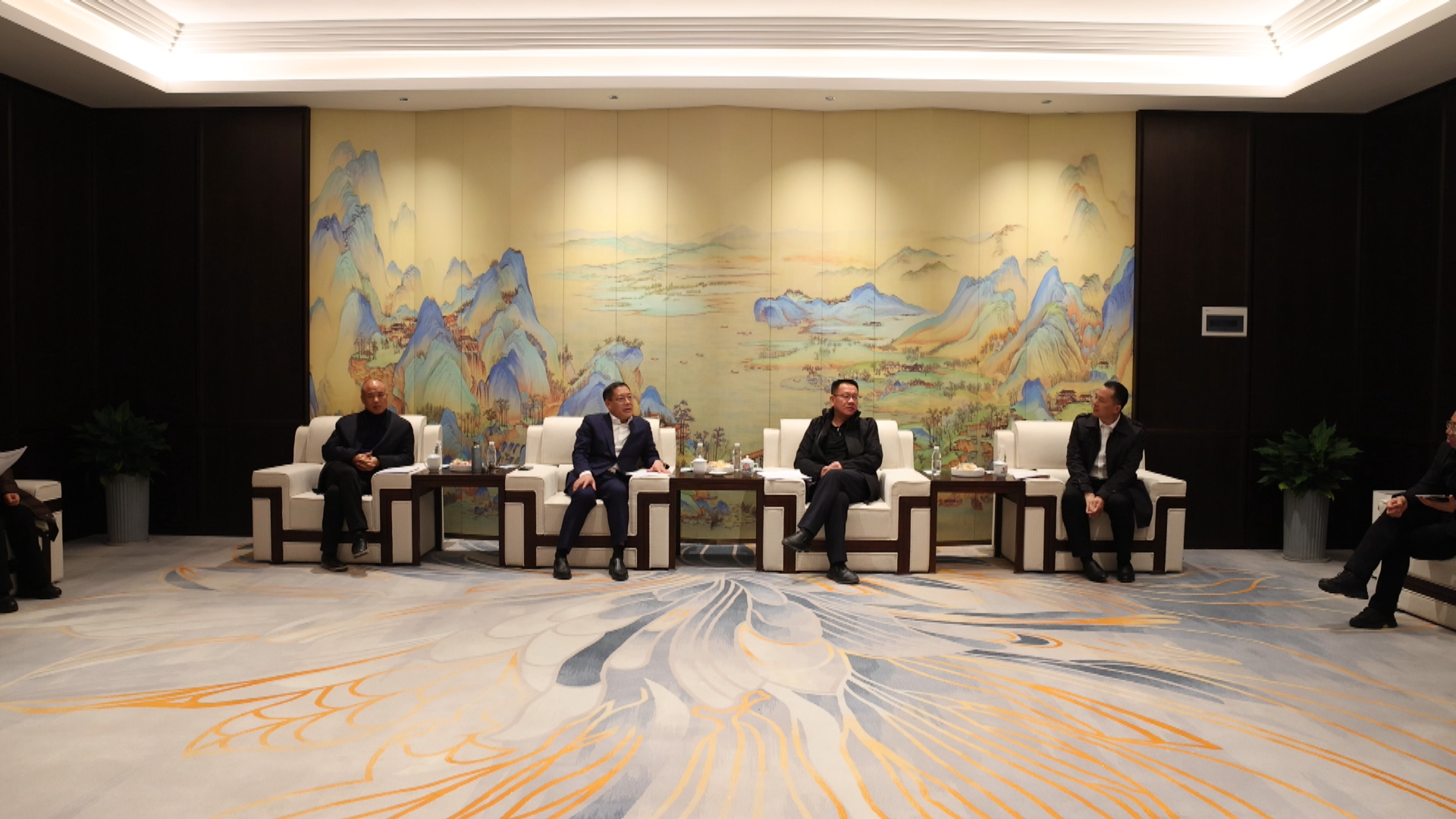 体育集团-2.bmp 体育集团-2.bmp