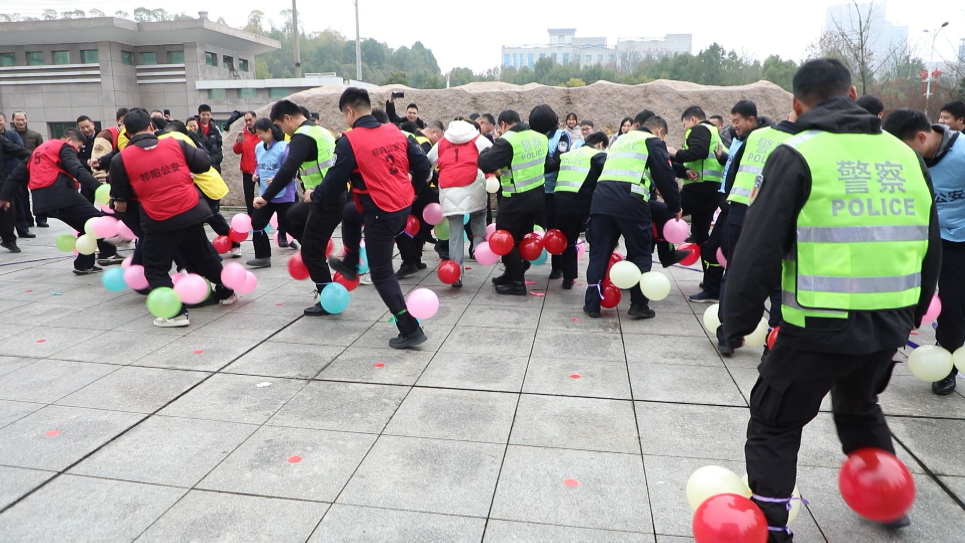 公安运动会1.jpg 公安运动会1.jpg