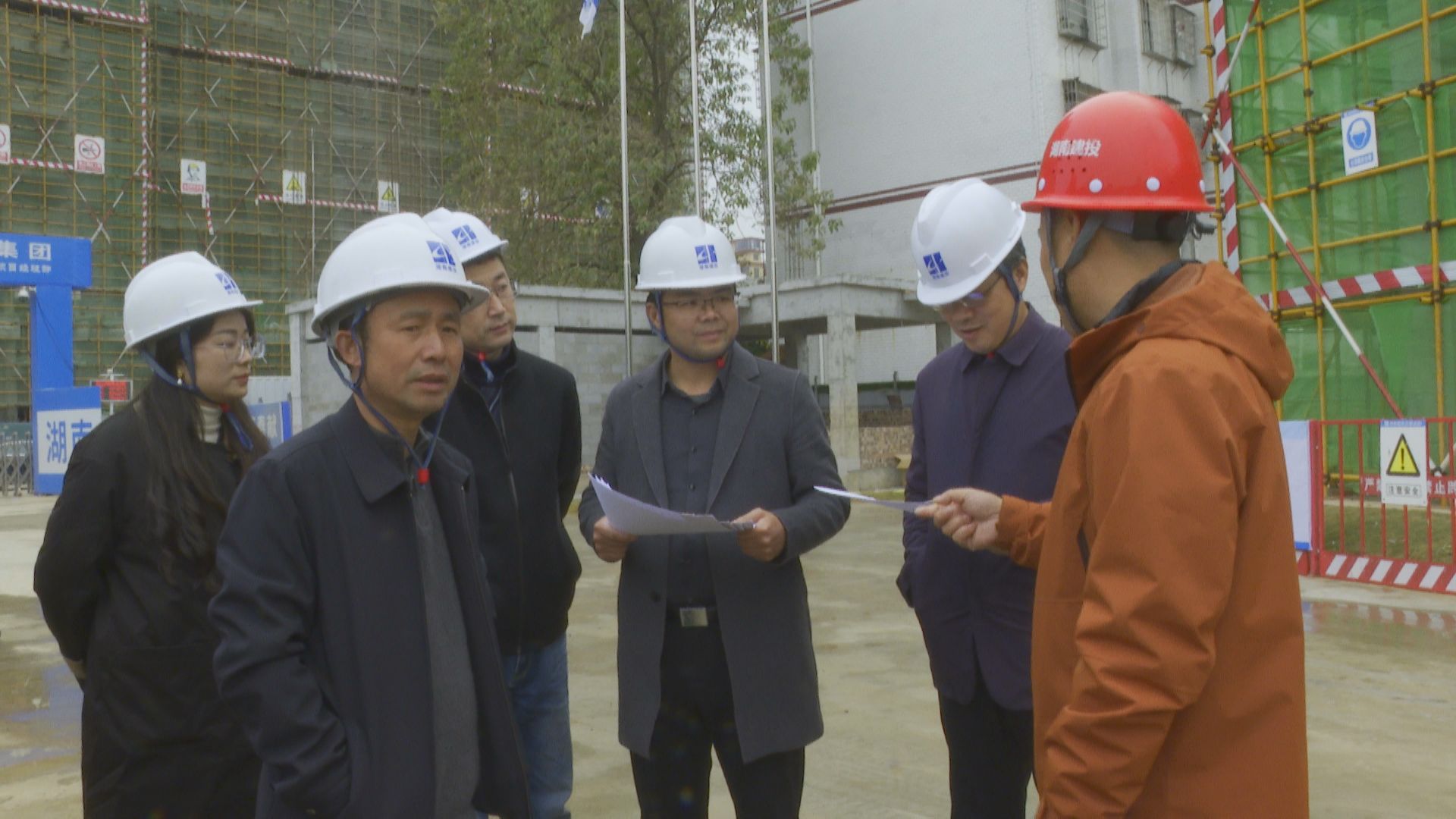 周海平.jpg 周海平.jpg