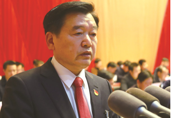 喻亚军在市一届人大五次会议上作工作报告