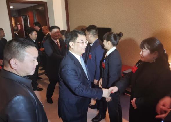 微信截图_20201226220402.jpg