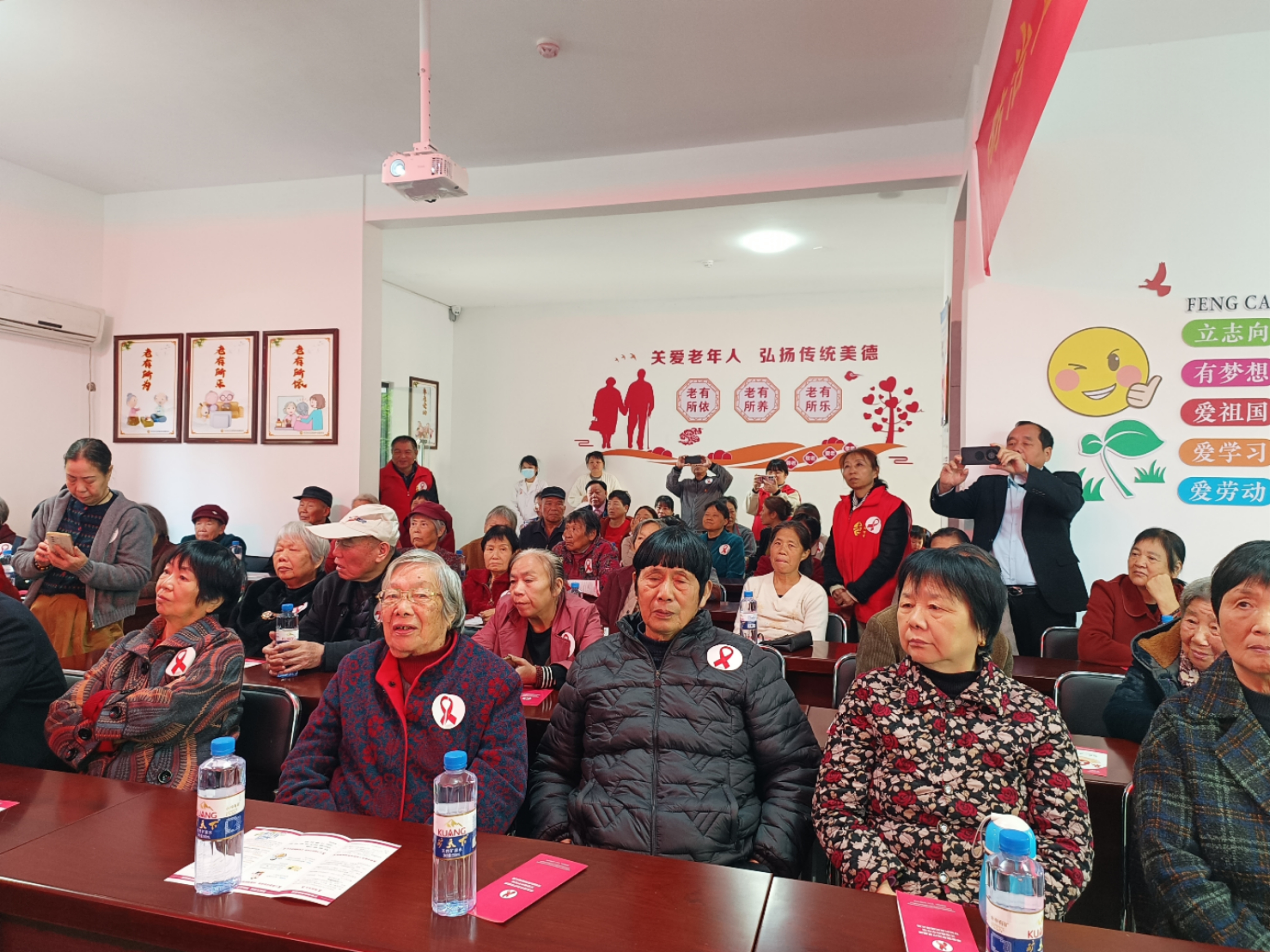 微信图片_2025-10-27_093752_633.jpg 微信图片_2025-10-27_093752_633.jpg