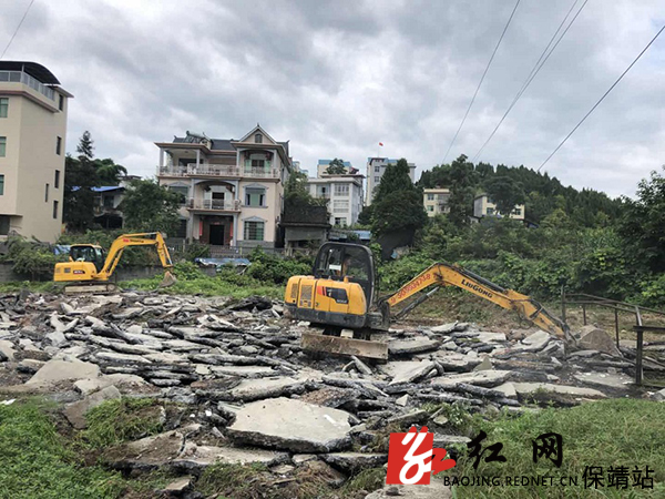 图为土地争议现场.jpg
