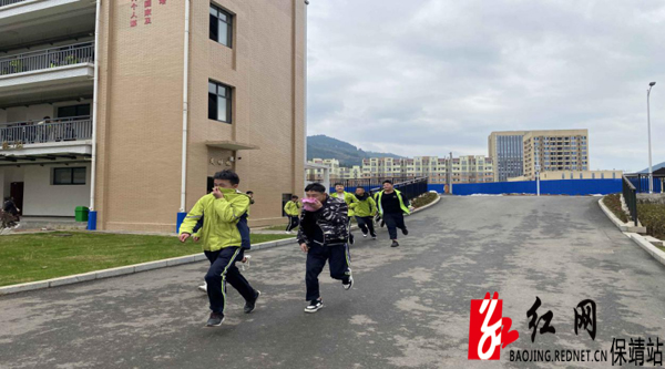 图片 2水.jpg