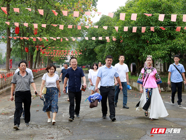 图片 5.jpg 图片 5.jpg