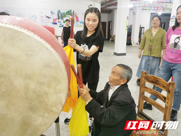 苗鼓1.jpg