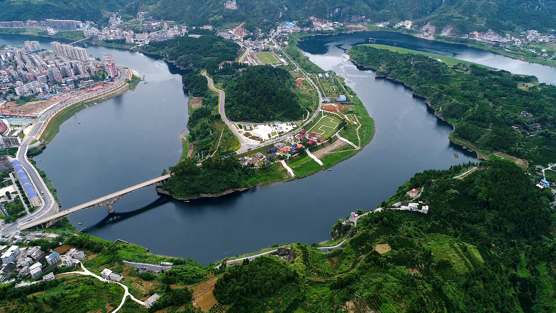 酉水河风光1.jpg