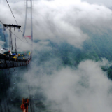 天堑变通途,“家庭”连上了“幸福”——写在矮寨大桥通车10周年之际