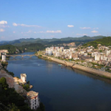 地缝峡谷人体漂流“新标杆” ——捧车河红色景区8月1日正式开园