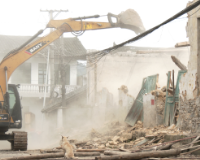 保靖县长潭河乡一处230平方米D级危房被依法成功拆除