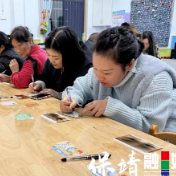 告别“坐听报告”!保靖县幼儿园这场“沉浸式”家长会,让家园共育满是“心”温度