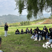 品书香砺初心 学规定强作风——保靖县2025年中青班读书分享会以学促行