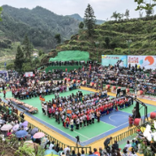 “村厨万家欢·快乐吕洞山”2025年茶BA乡村篮球争霸赛开幕