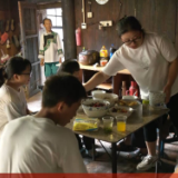 石美颖：用真情大爱撑起一个家  传递至美家风