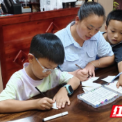 保靖县葫芦镇:关爱小屋育童心 文化天地伴童真