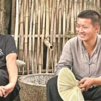 人民日报看湖南丨古丈县青年返乡 让原生态手艺为家乡添彩