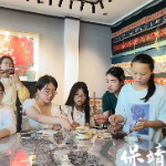 中国农大学子研学保靖飞白苗绣体验非遗魅力