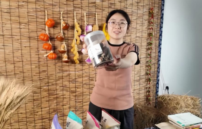 保靖县迁陵镇：山旮旯里的青年守望者
