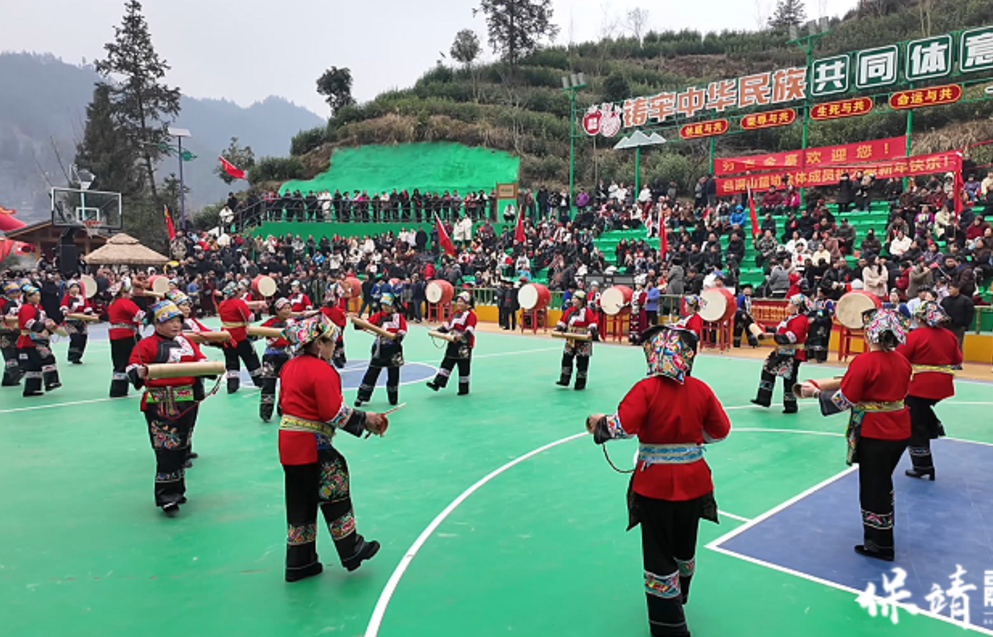 新春走基层：茶香伴狮鼓 欢歌启新程 保靖黄金茶“茶歌”“茶BA”开幕