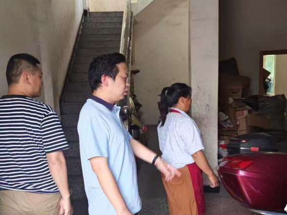 保靖县葫芦镇：绷紧安全“弦” 守住平安“线”