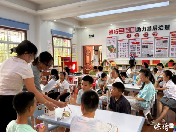 保靖县大学生联合会暑期志愿者深入甘溪村助力留守儿童筑梦前行