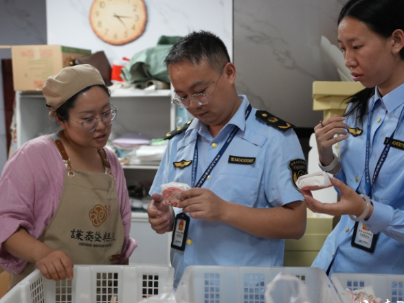 筑牢双节食品安全防线 守护群众舌尖安全