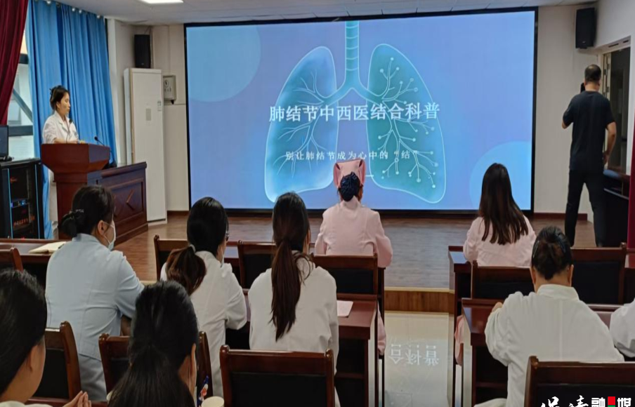 健康赶集送服务 专家下沉强基层｜保靖县葫芦镇中心卫生院开展义诊筛查及业务培训