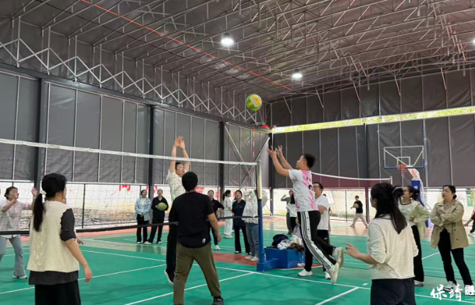 凝心聚力 奋勇争先——保靖县委党校2026年中青班举办气排球友谊赛