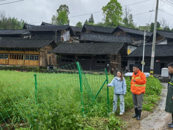 保靖县水田河镇：片区联动除隐患 组团帮扶保民安
