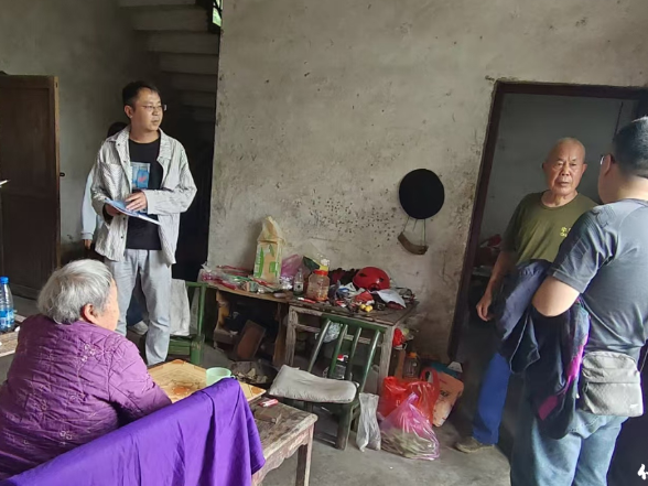 保靖县民政局：以村为点精准解剖，推动民政政策精准落地