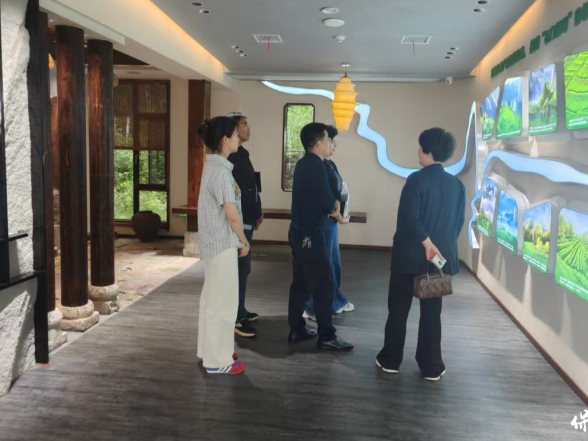 保靖县农业特色产业发展中心赴石门县考察学习有机茶园建设