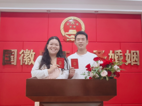 缘定七夕 见证幸福｜  保靖县婚姻登记处全力做好七夕婚姻登记服务