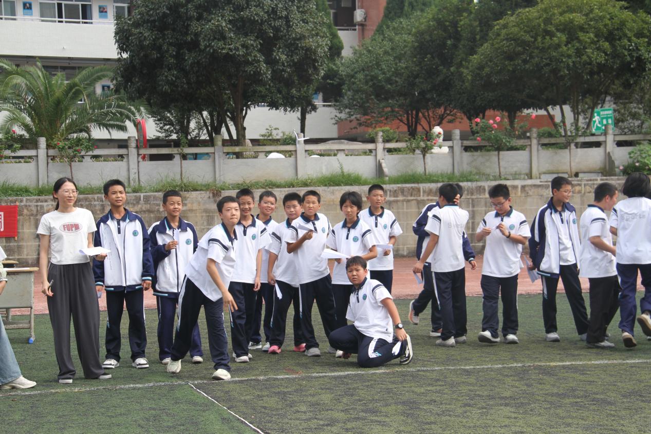 7122.jpg 7122.jpg