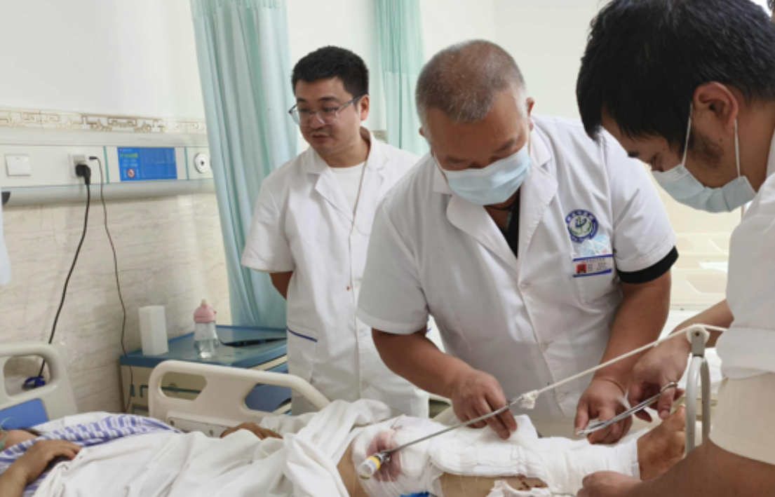 一家不圆万家圆｜这个中秋，这家医院骨伤二科的坚守与温度
