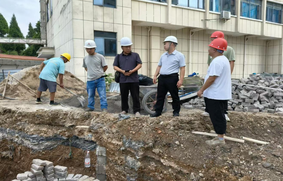 保靖县卫健系统筑牢国庆长假安全防线