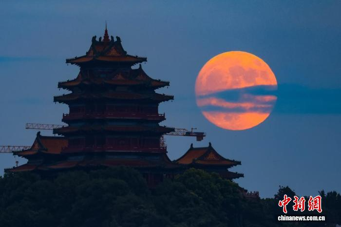 2026年中秋：十五的月亮十七圆