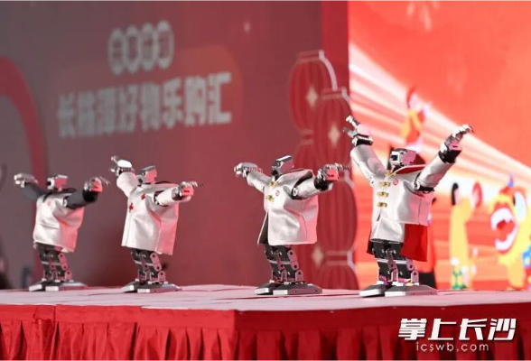 烟火中升腾新潮年味，这场大集很“懂你”