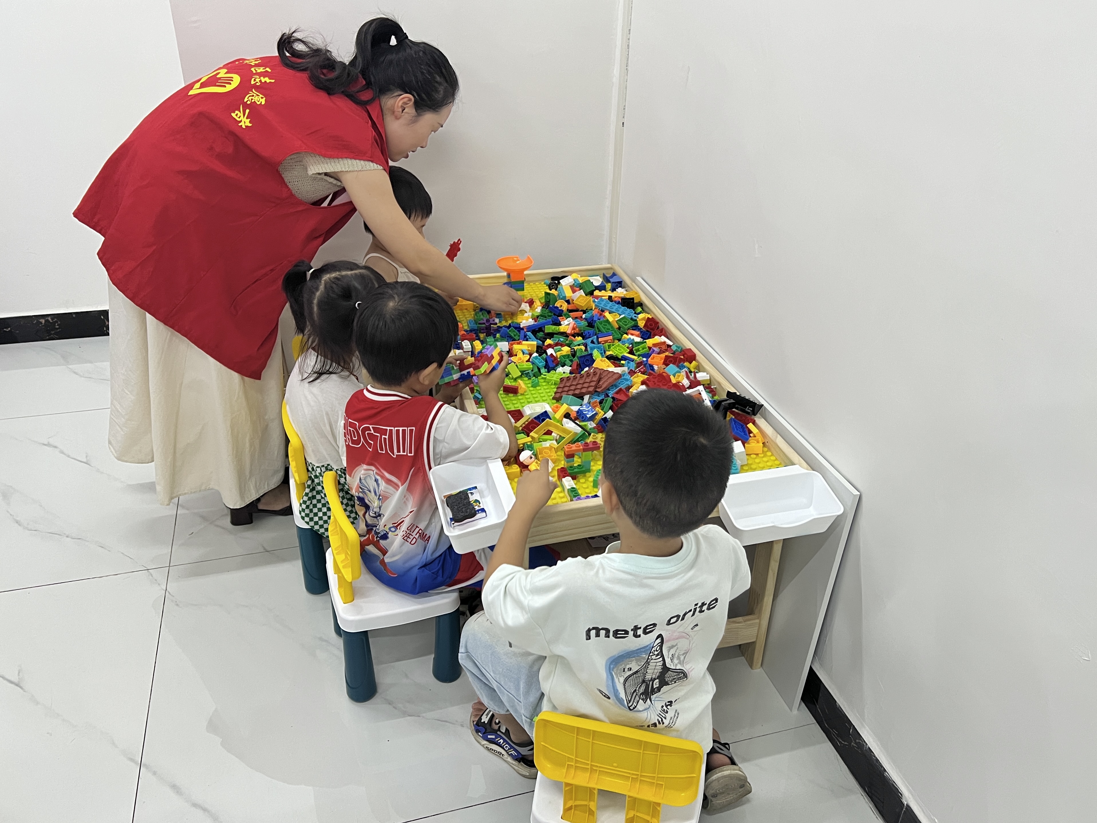 东溪社区2.jpg 东溪社区2.jpg