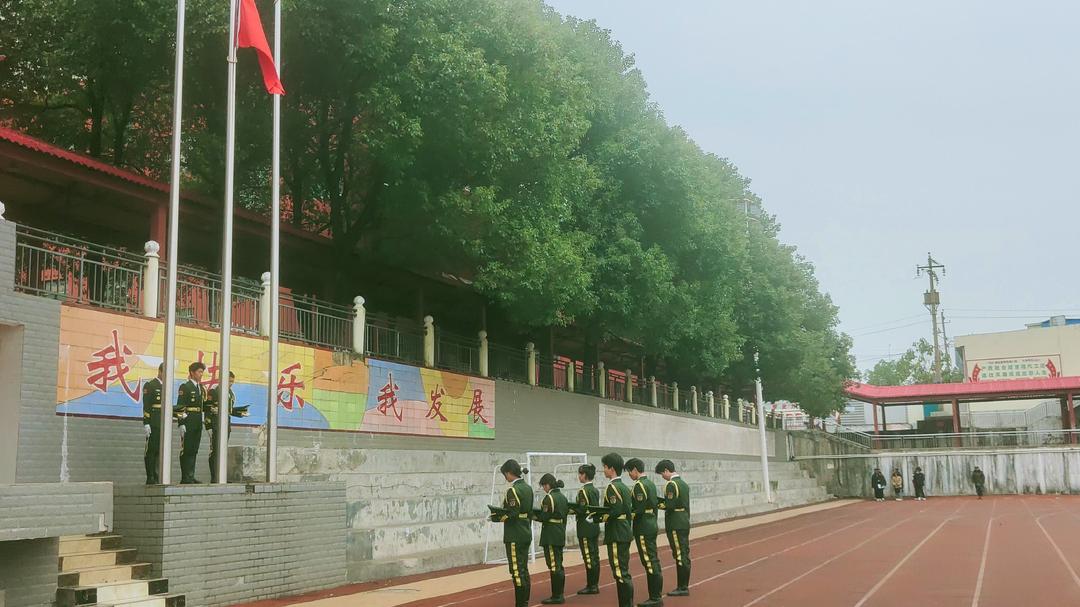 f61bcce08fd2d135.jpg f61bcce08fd2d135.jpg