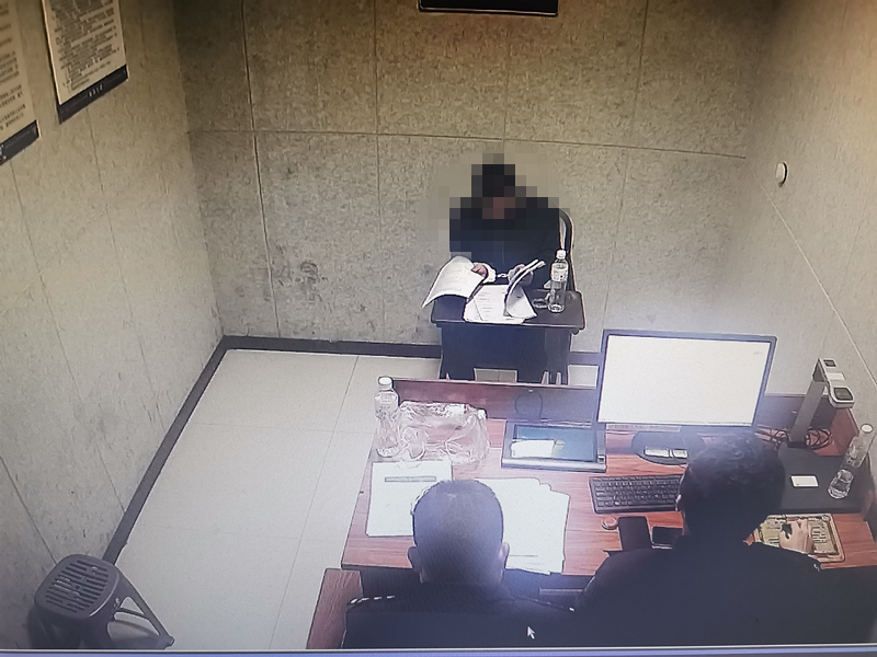 抓获涉诈嫌疑人雷某_副本.jpg 抓获涉诈嫌疑人雷某_副本.jpg