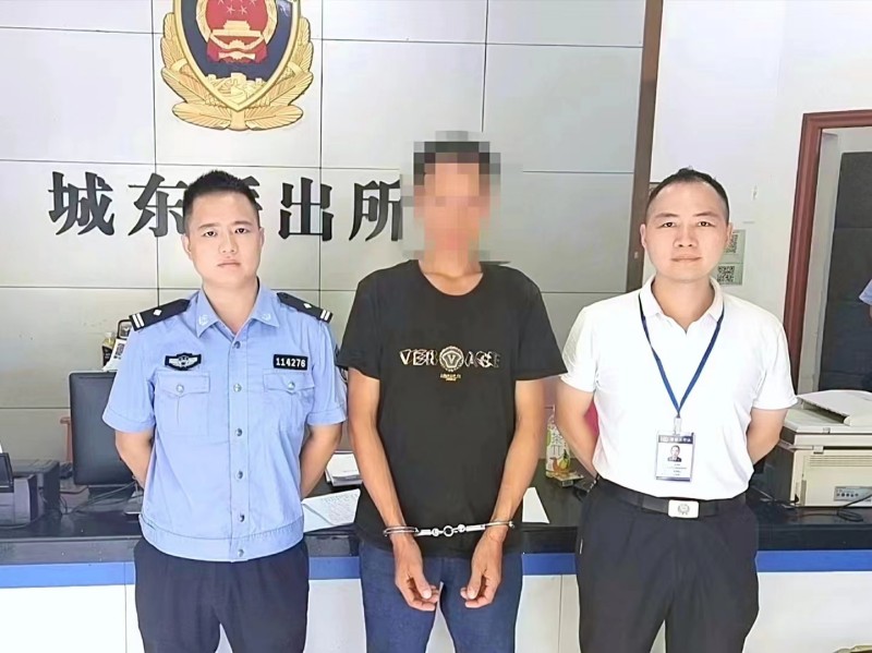 抓获盗窃嫌疑人_副本.jpg